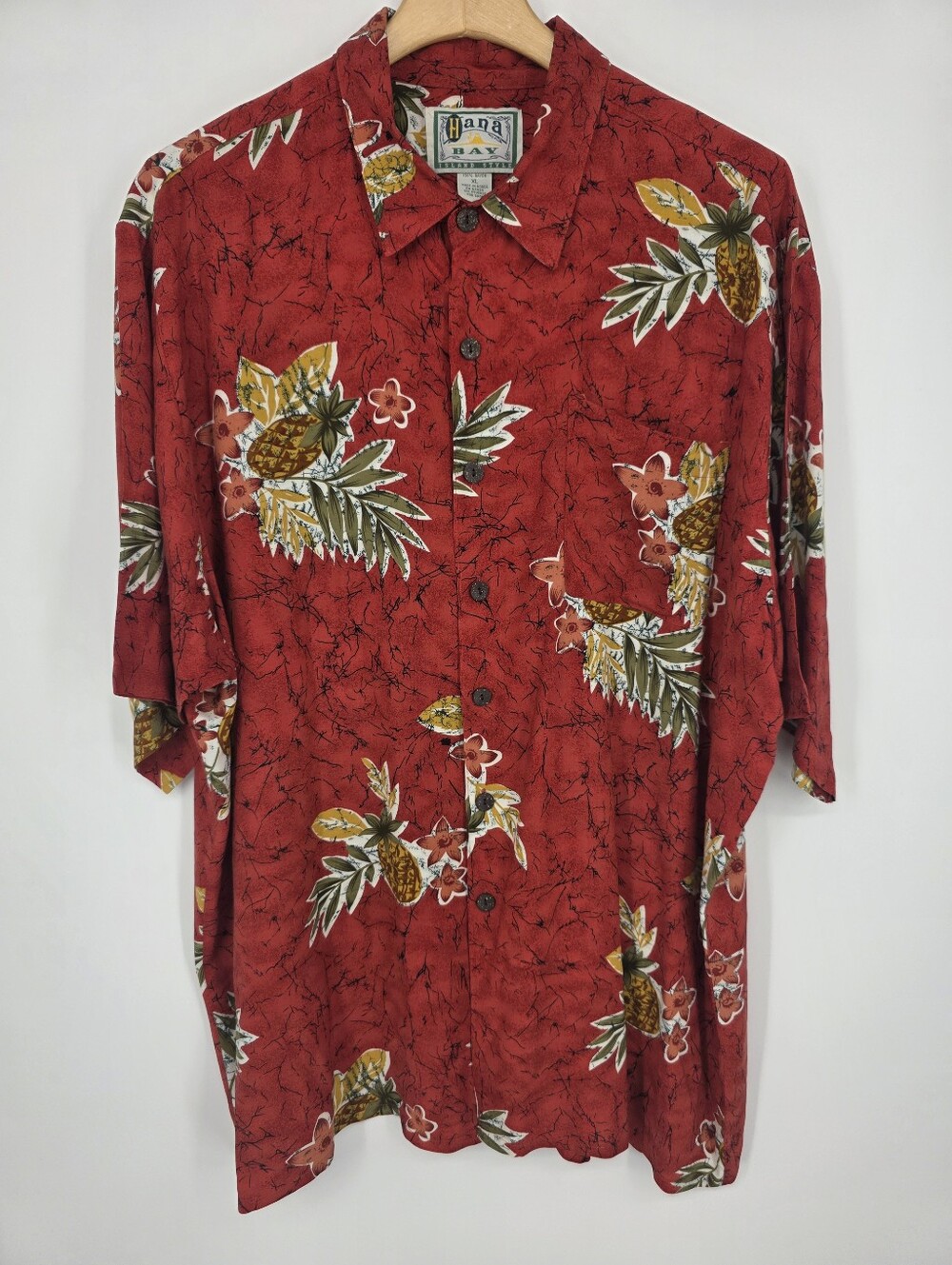 Vintage Hana Bay Red Hawaiian Shirt with Pineapple Print Red XL.
